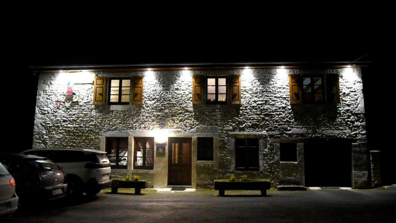 Hotel Les Jardins D'Armance Le Valdahon Exterior foto
